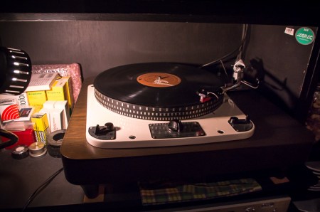 札幌　BAR 81のターンテーブル